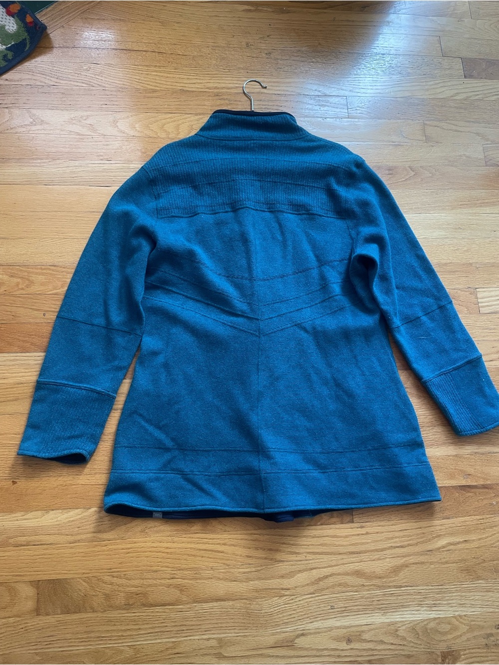 Title Nine Teal Wool Blend Shacket - Picture 3 of 10